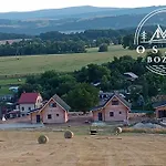Osada Z Jacuzzi Bozkow
