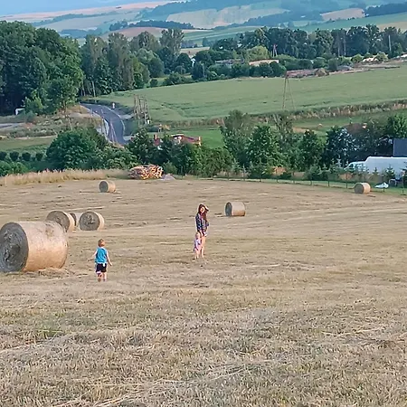 Osada Z Jacuzzi Chalet *