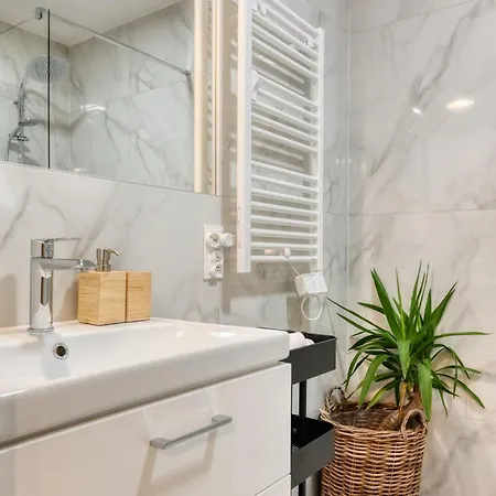 Osada Bożków Z Jacuzzi Domek alpejski Bozkow