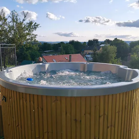 Chalet Osada Z Jacuzzi *