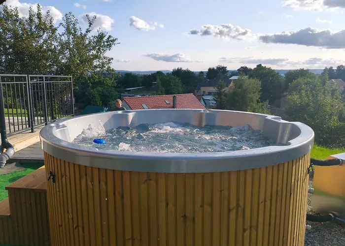 Dağ evi Osada Z Jacuzzi *